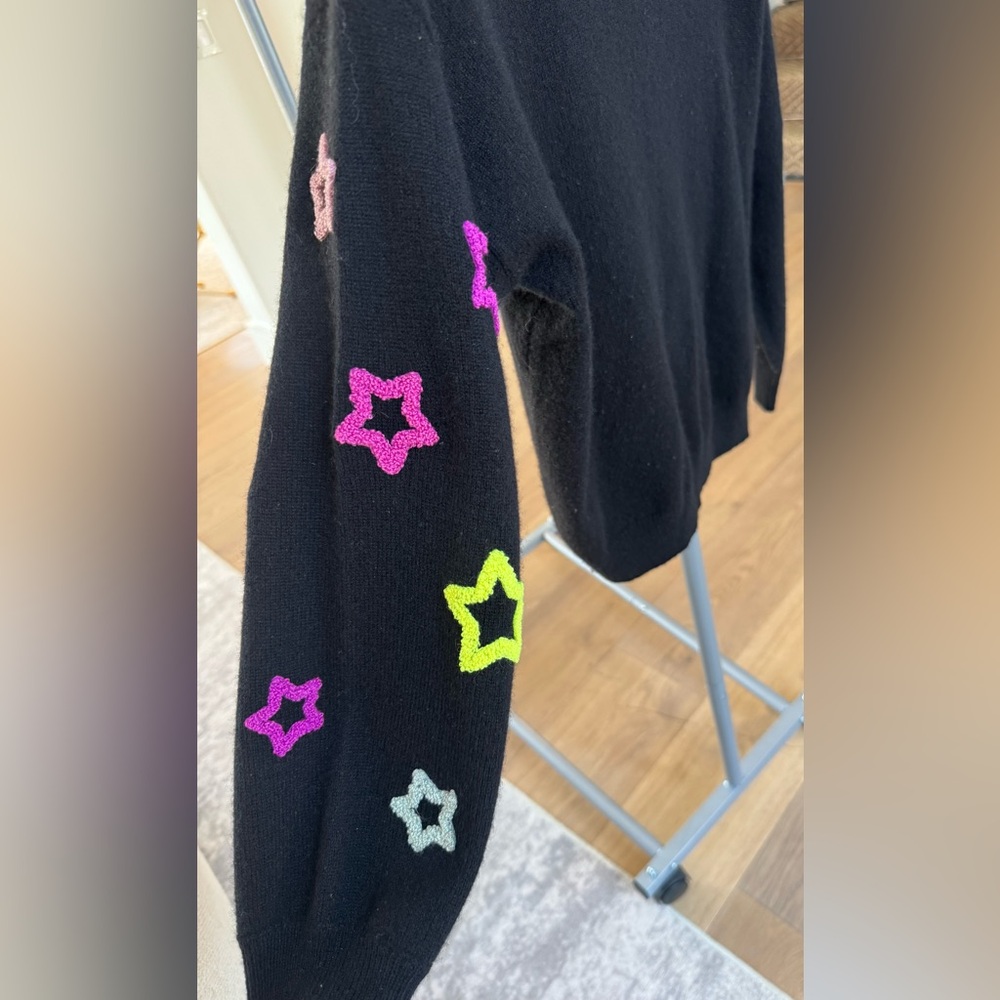 27 Miles Malibu Black Sweater with Vibrant Star Details - Picture 8 of 12